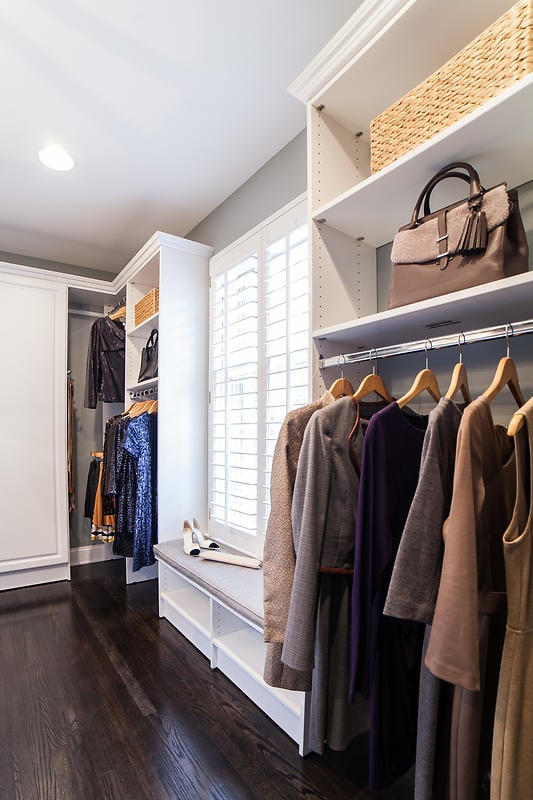master-walk-in-closet-bench